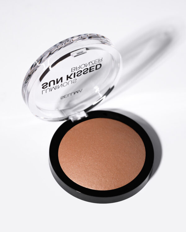 Luminous Sun Kissed Bronzer 1